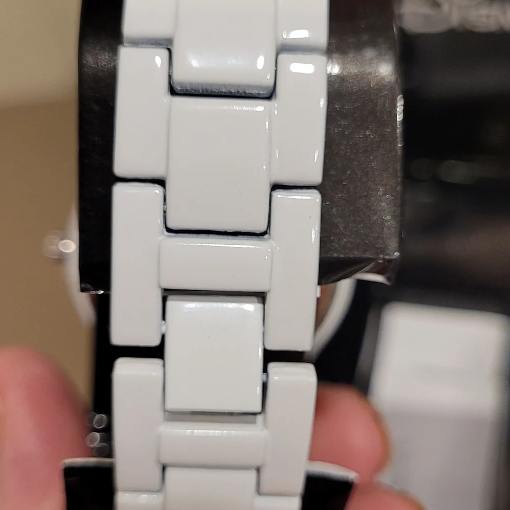 Authentic Disney Rhinestone MM Watch - Picture 5 of 7